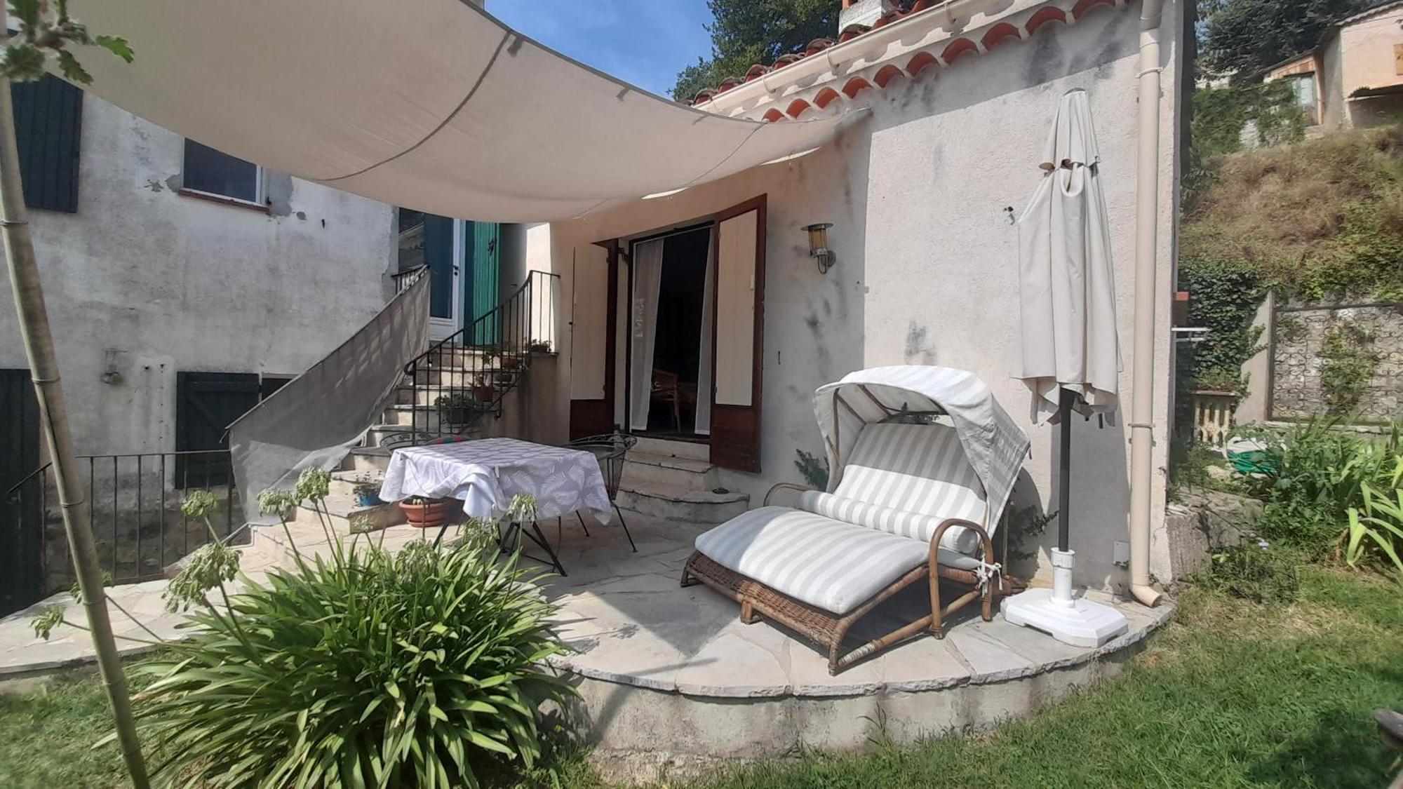 Studio Apartment In Bargemon Kültér fotó